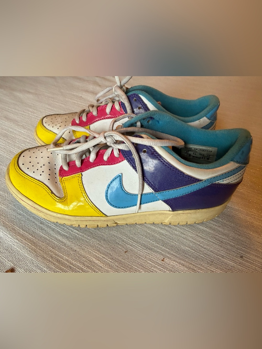Rare Kids Nike Multicolor Low-Top Sneakers - Blue, Yellow, Pink, Purple